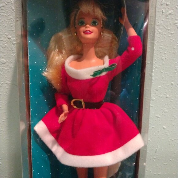Vintage 1992 Mattel Holiday Hostess Barbie Doll special edition - Picture 3 of 7